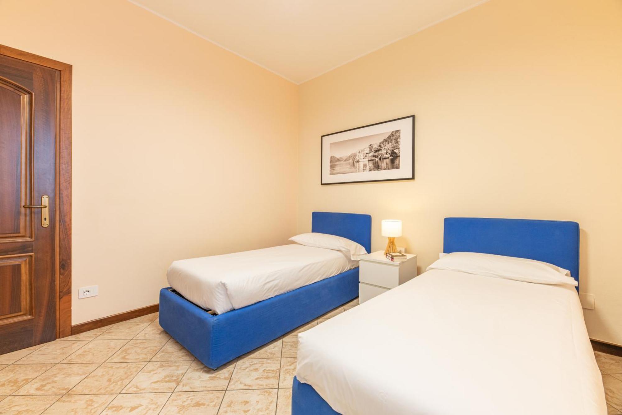 Appartamento Bellavista - Lake Como View - Near The Beach Cremia Exteriör bild